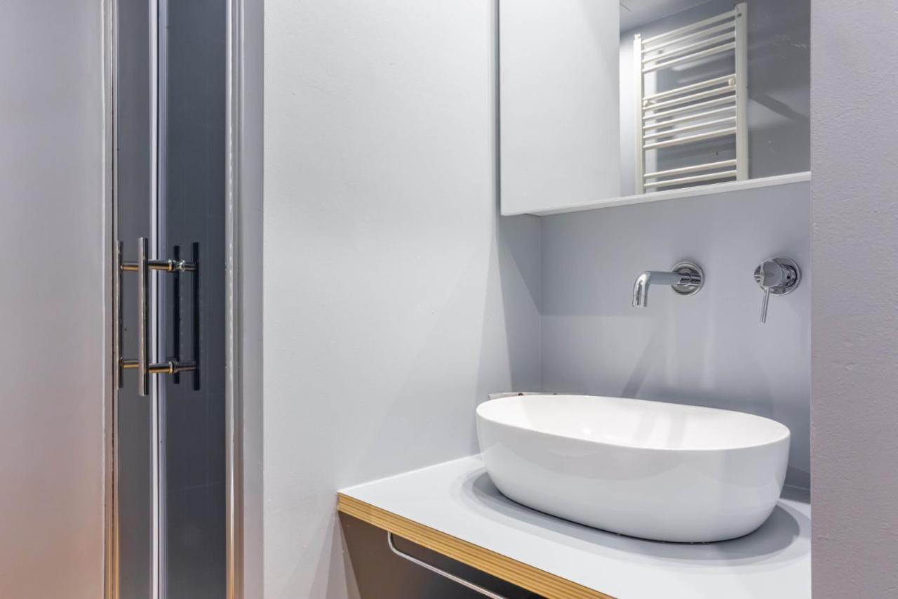 Easylife - Accogliente E Moderno Bilocale In Zona Navigli Appartement Milaan Buitenkant foto